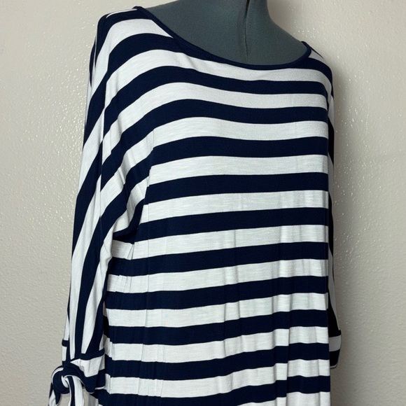 Soft Surroundings Adrift Top Women's medium Nautical Navy White Stripe # 2AG33 - Picture 5 of 16